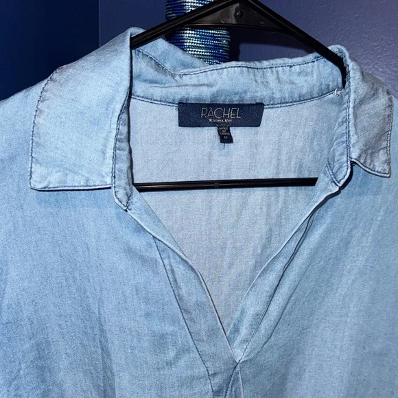 Rachel Roy-NWOT Light Blue Denim Wrap Blouse Size Medium - Picture 5 of 17